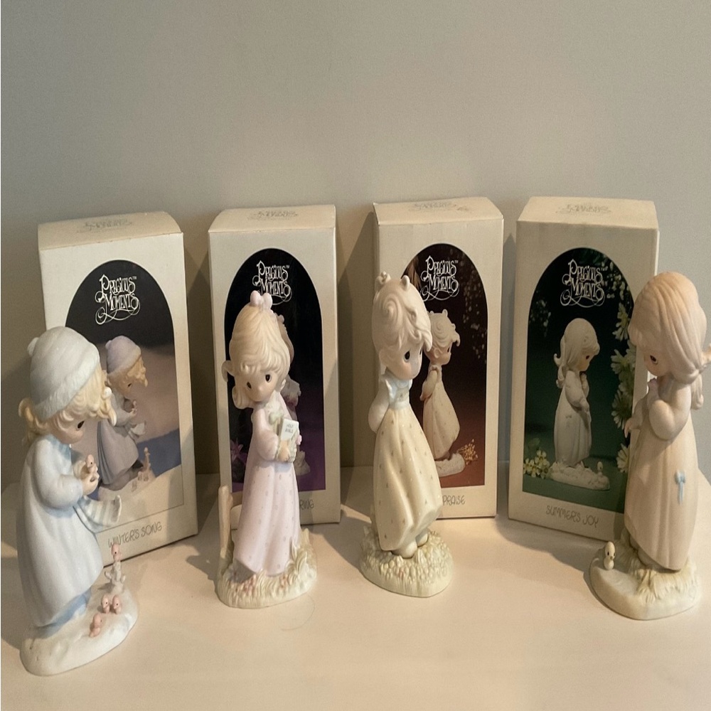 Vintage 1986 Precious Moments Pastel Figurine Collection